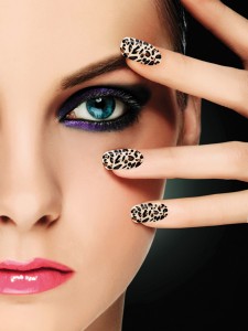 Nails-Leopard-225x300